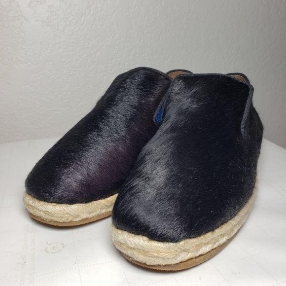 Paruolo Black Closed Toe Textured Flats Sz 8 - Picture 5 of 10